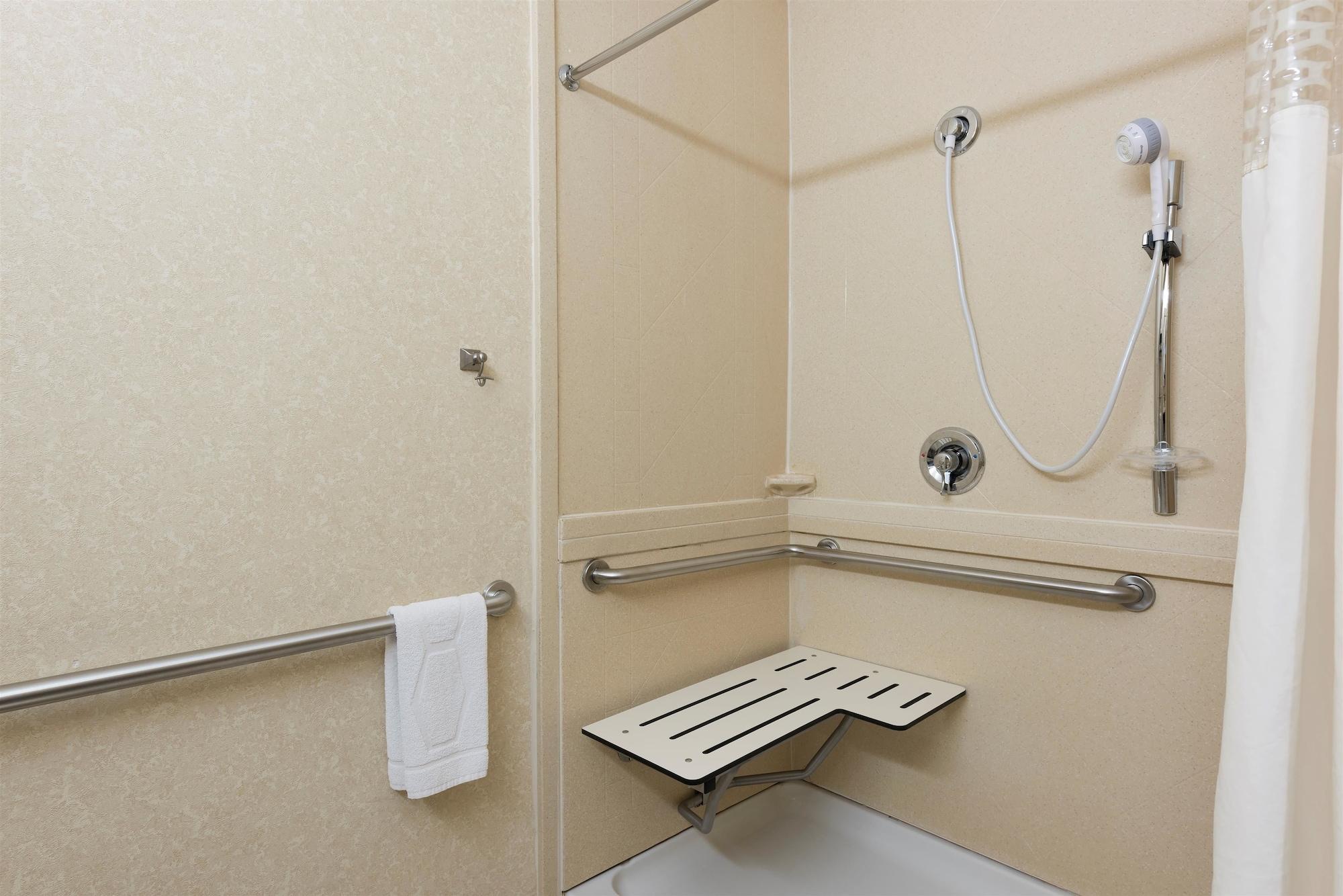 Hampton Inn Port Huron Bagian luar foto