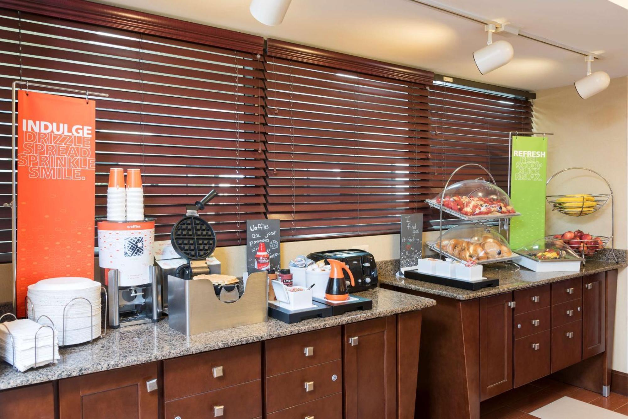 Hampton Inn Port Huron Bagian luar foto